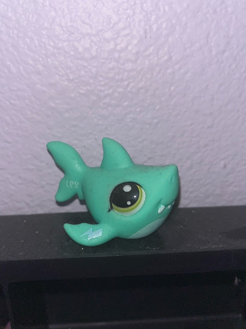 Littlest Pet Shop Teal Shark Figurine #14